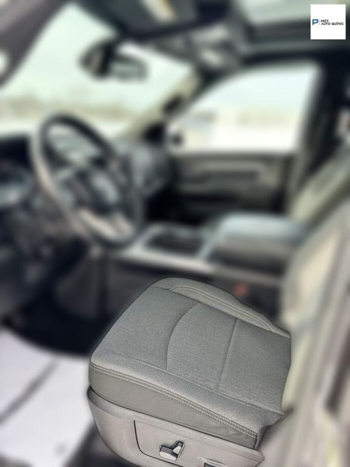 RAM 1500 Classic Warlock cabine d'équipe 4x4 caisse de 5 pi 7 po - Image 10