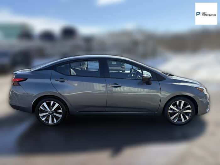 Nissan Versa SR BLUETOOTH CAMÉRA SIÈGES CHAUFFANT BAS KILO – Image 8