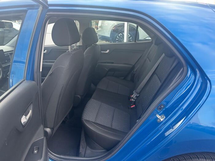 Kia Rio 5 portes LX+ IVT - Image 9