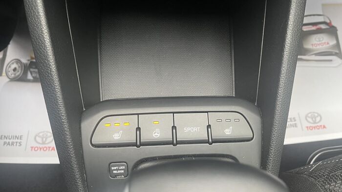 Kia Rio LX+ IVT - Image 18