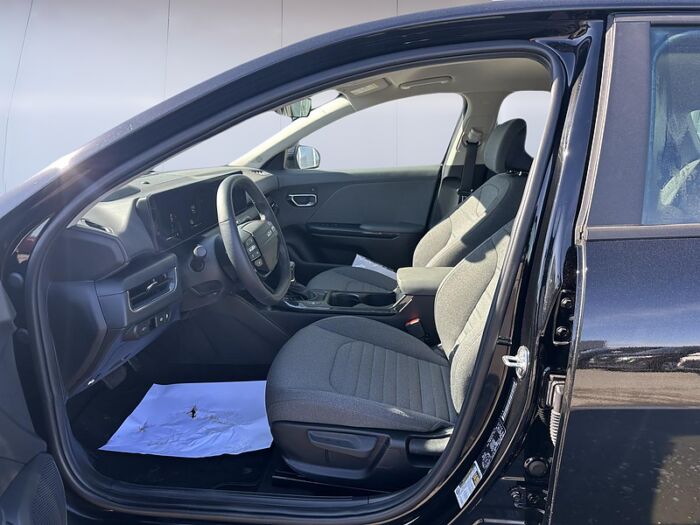 Kia K4 EX TA - Image 9