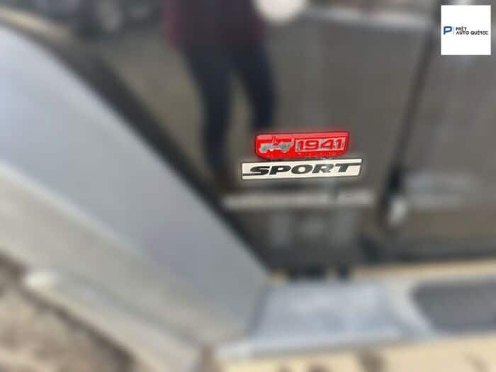 Jeep Wrangler SPORT – Image 5