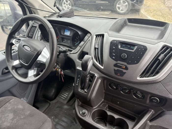 Ford Transit - – Image 13