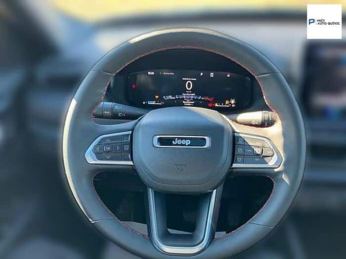 Jeep Compass Trailhawk Elite 4x4 - Image 13