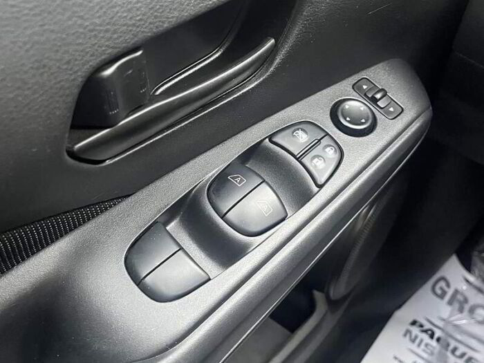 Nissan Kicks S TA – Image 15