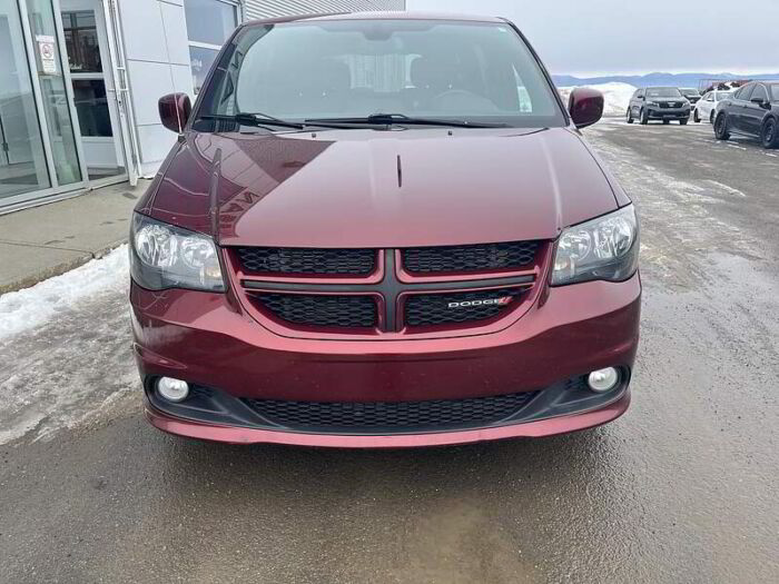 Dodge Grand Caravan GT 2RM – Image 9
