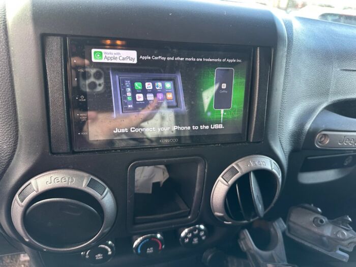 Jeep Wrangler SPORT – Image 12