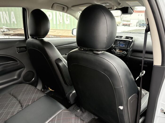 Mitsubishi Mirage GT automatique/CARPLAY/ENTRE SANS CLE ET BOUTON DE - Image 30