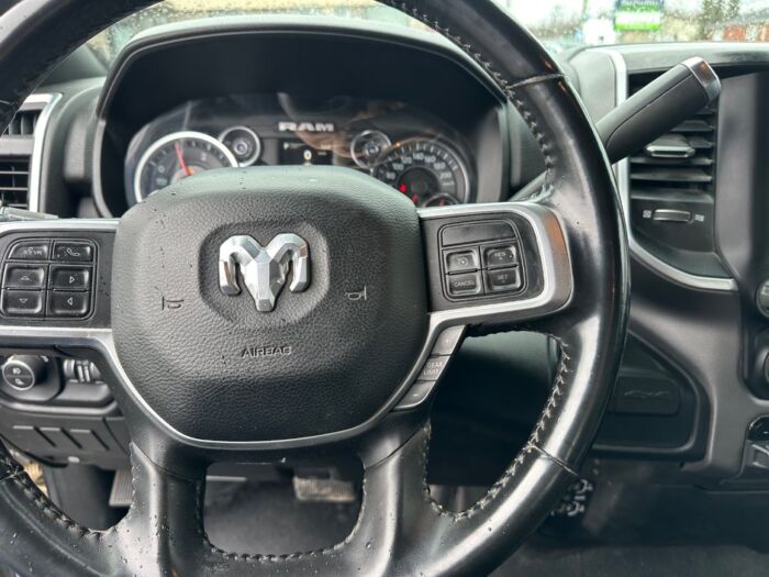Ram 2500 BIG HORN – Image 11