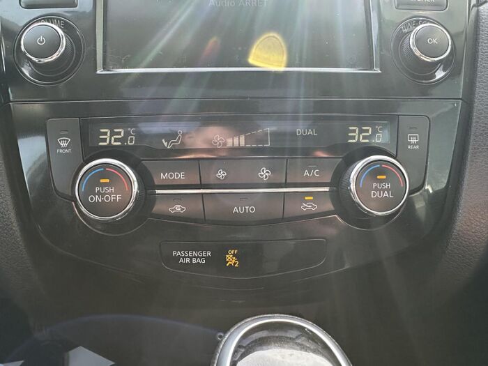 Nissan Qashqai SV TI CVT - Image 21