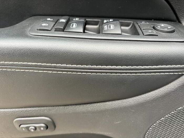 Jeep Grand Cherokee 4 RM, 4 portes, Limited – Image 12