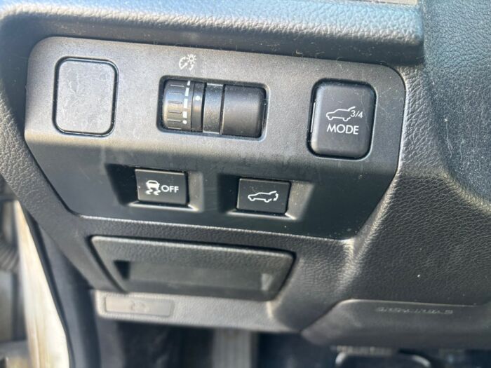 Subaru Forester XT Limited w/Tech Pkg – Image 17