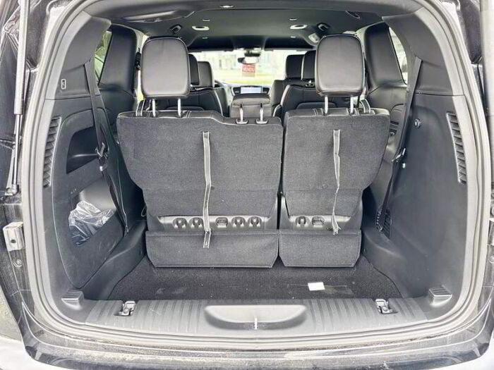 Chrysler Grand Caravan N/A - Image 7