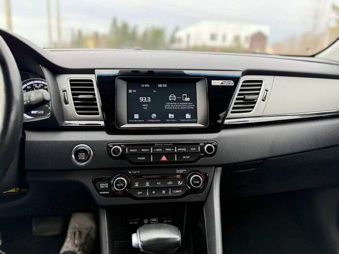 Kia Niro EX TA - Image 16