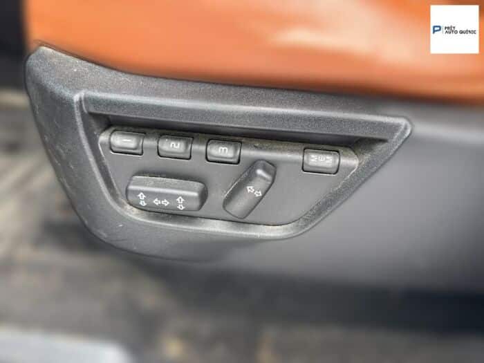 Land LR2 HSE - Image 18