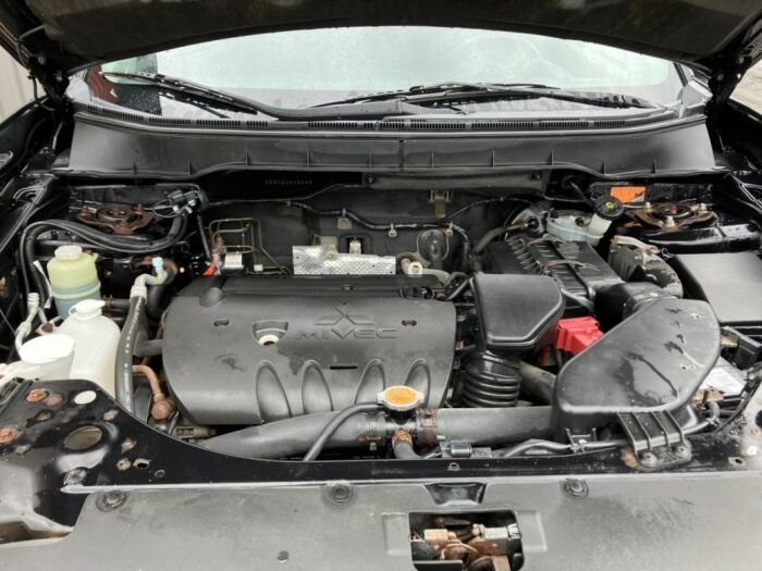 Mitsubishi Outlander ES – Image 19