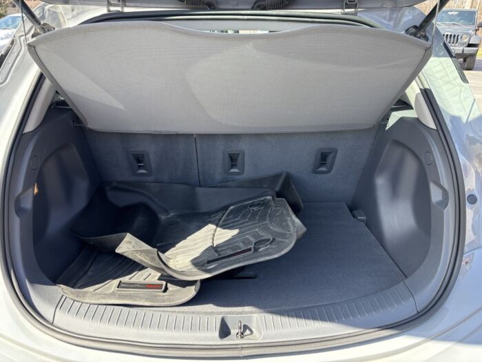 Chevrolet Bolt EV LT – Image 9