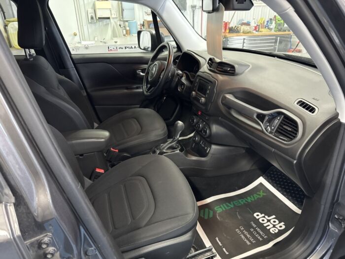 Jeep Renegade North – Image 13