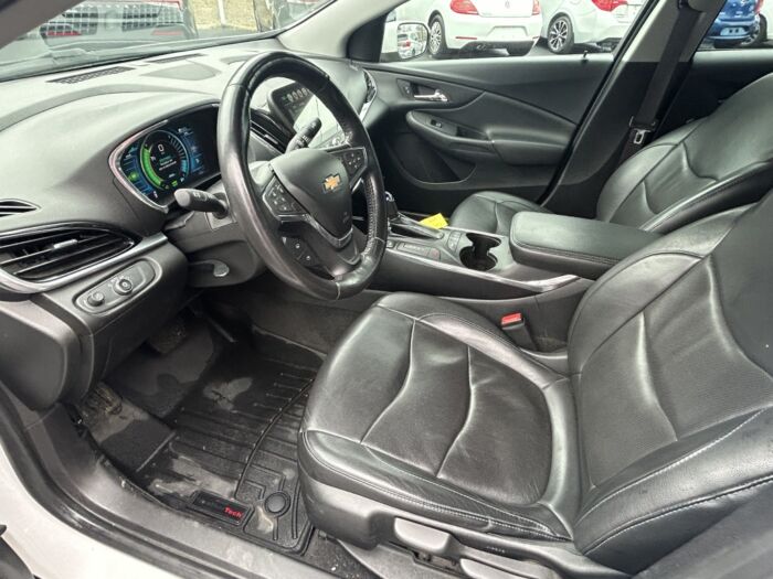 Chevrolet Volt Premier - Image 8