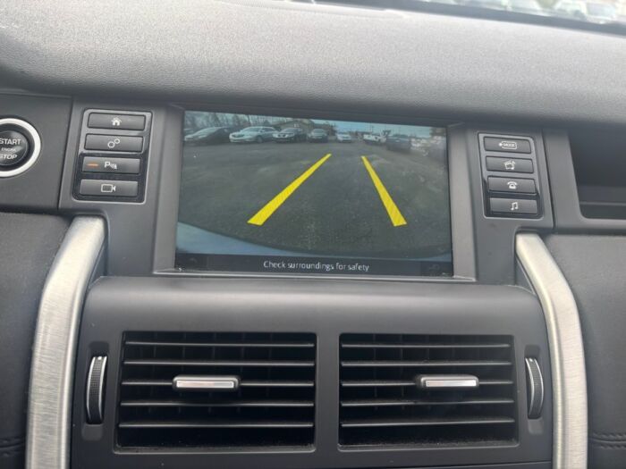 Land DISCOVERY SPORT HSE - Image 17