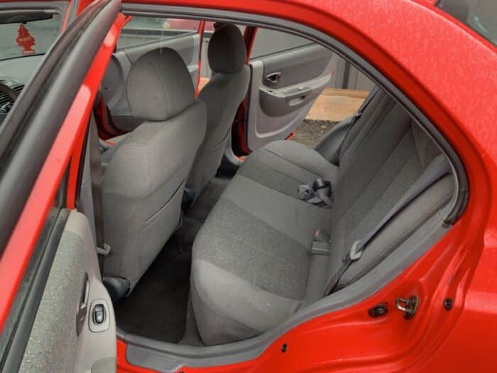Hyundai Accent GL – Image 8