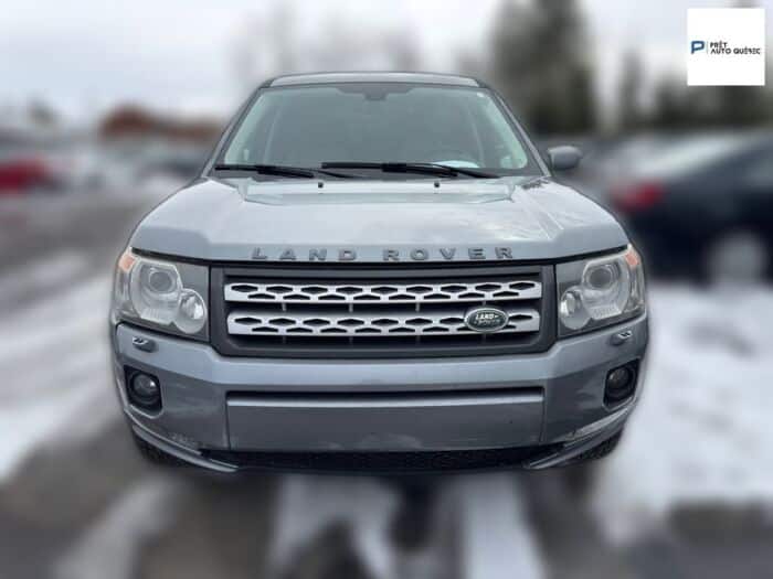Land LR2 HSE - Image 14
