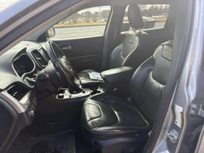 Jeep Cherokee Trailhawk – Image 11