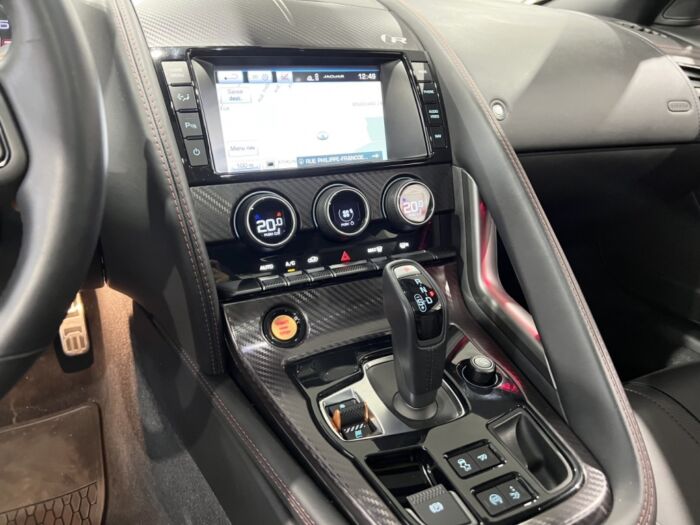 Jaguar F-TYPE V8 R – Image 13