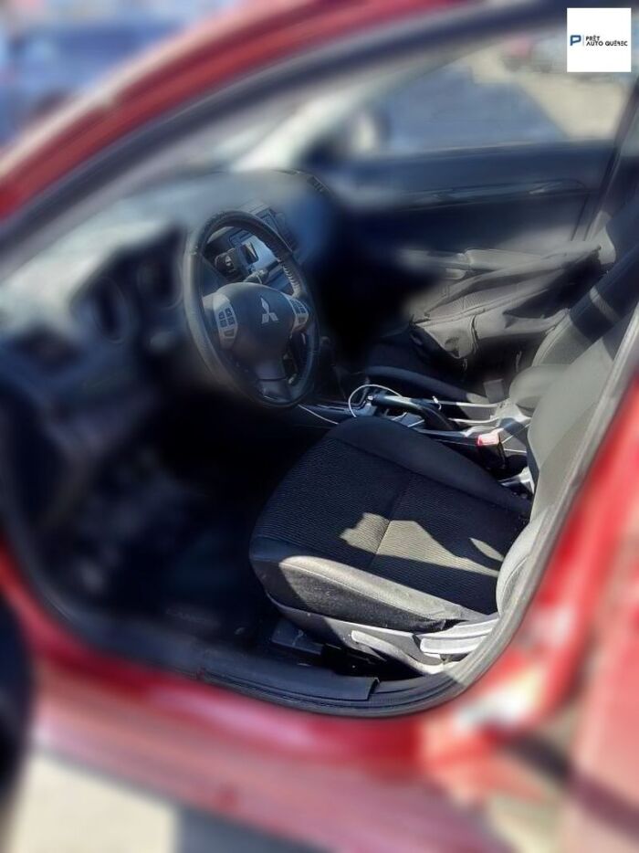 Mitsubishi Lancer SE LIMITED MANUEL/LE PLAISIR A CONDUIRE/JAMAIS ACC - Image 4