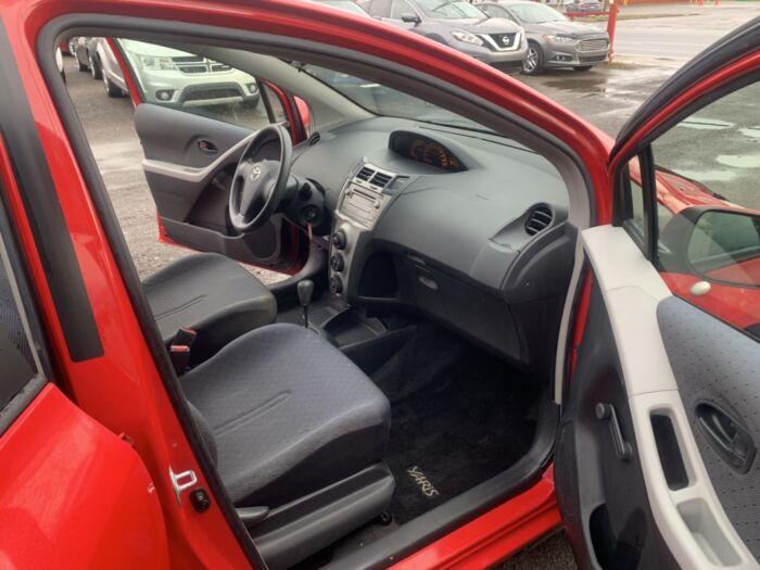 Toyota Yaris - – Image 9