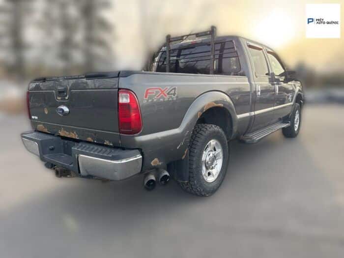 Ford Super Duty F-250 SRW XLT – Image 7