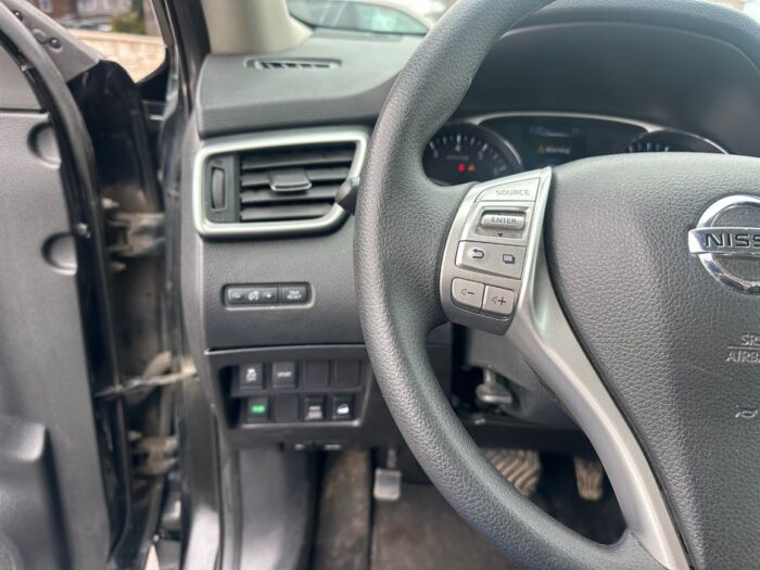 Nissan Rogue SV - Image 10