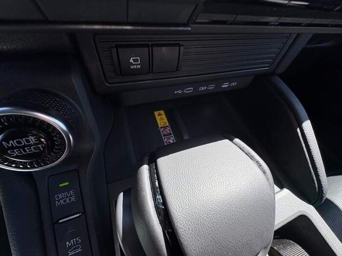 Toyota Land Cruiser - GROUPE PREMIUM - SPÉCIALE DEMONSTRATEUR - – Image 14