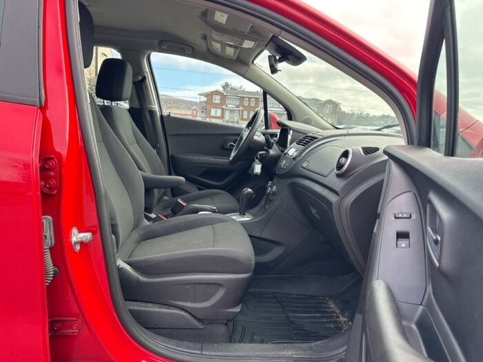 Chevrolet Trax LS - Image 20