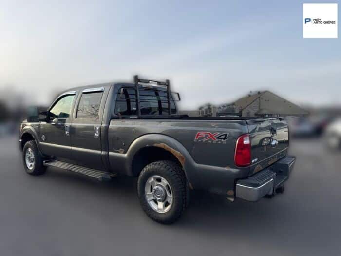Ford Super Duty F-250 SRW XLT – Image 11