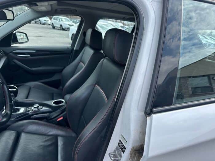 BMW X1 28i - Image 7