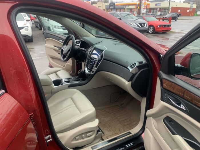 Cadillac SRX Luxury - Image 10