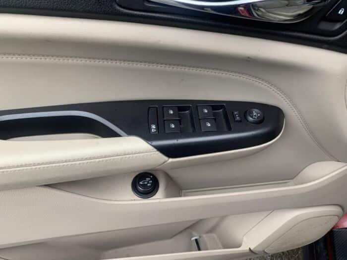 Cadillac SRX Luxury - Image 13