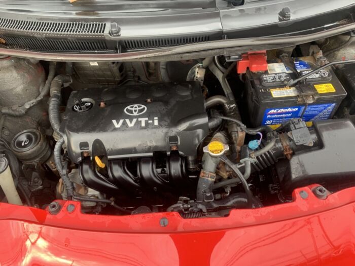 Toyota Yaris - – Image 18
