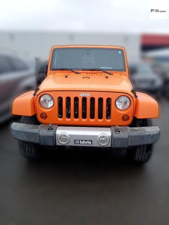 Jeep Wrangler 4 AWD 2 portes Sahara  /2TOIT/UNE SEUL PROPRIETAIR – Image 6