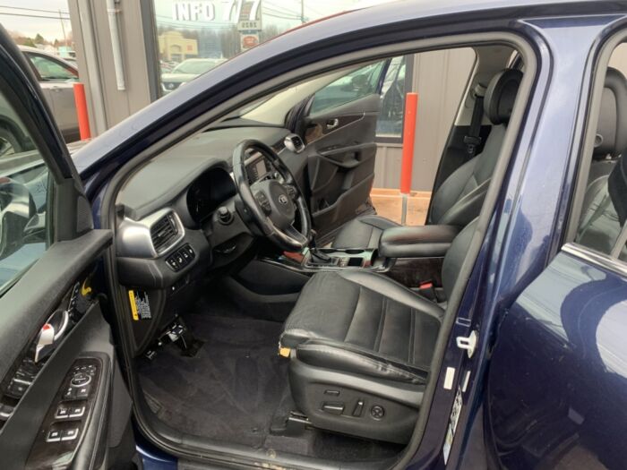 KIA Sorento EX+ 3,3 L – Image 6