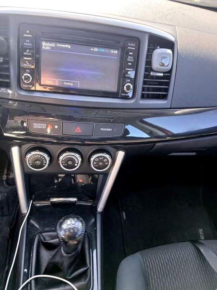 Mitsubishi Lancer SE LIMITED MANUEL/LE PLAISIR A CONDUIRE/JAMAIS ACC - Image 8