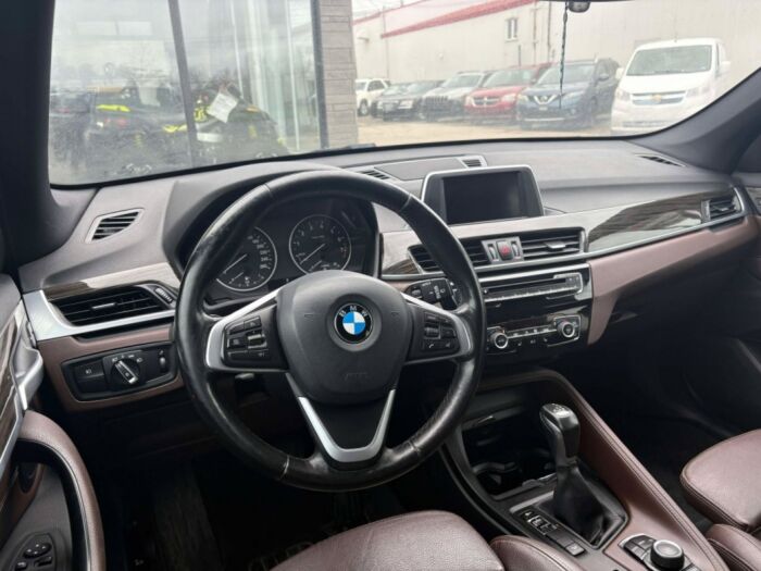 BMW X1 xDrive28i - Image 13