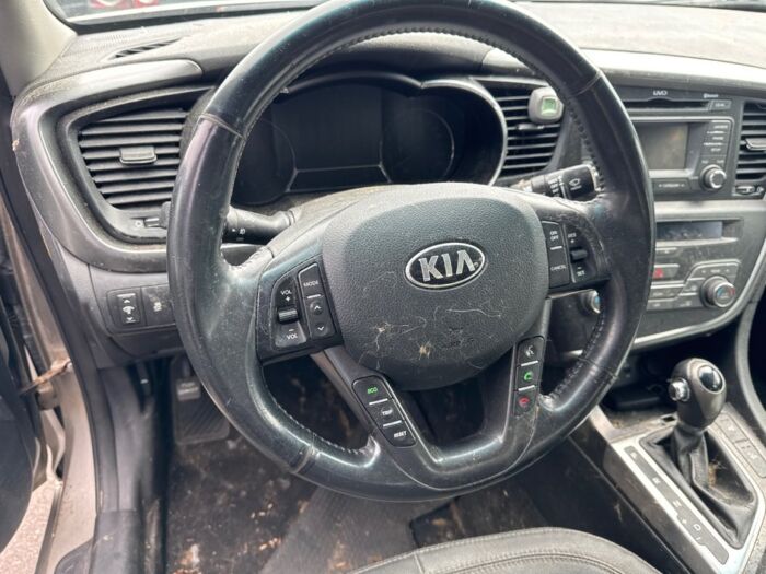 Kia Optima Hybrid EX - Image 14
