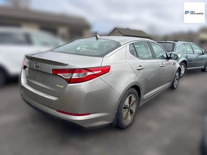 Kia Optima Hybrid EX - Image 4