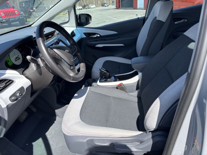 Chevrolet Bolt EV LT – Image 12