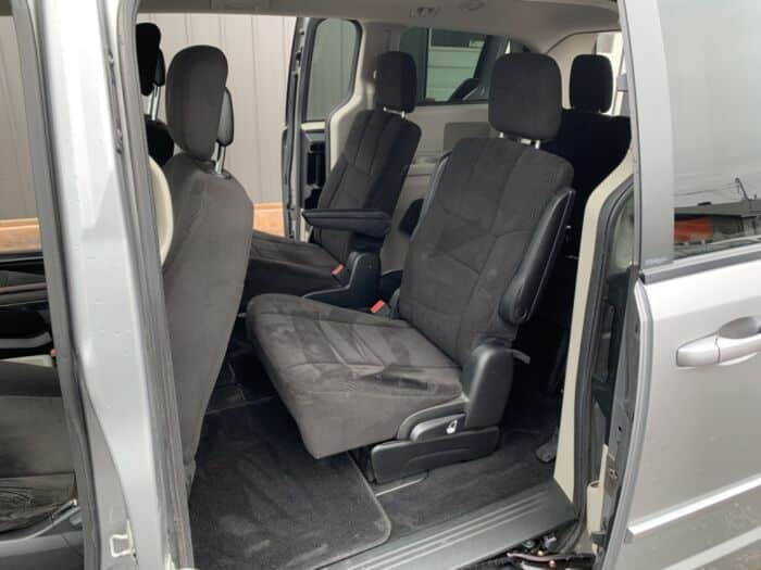 Dodge Grand Caravan SXT – Image 7