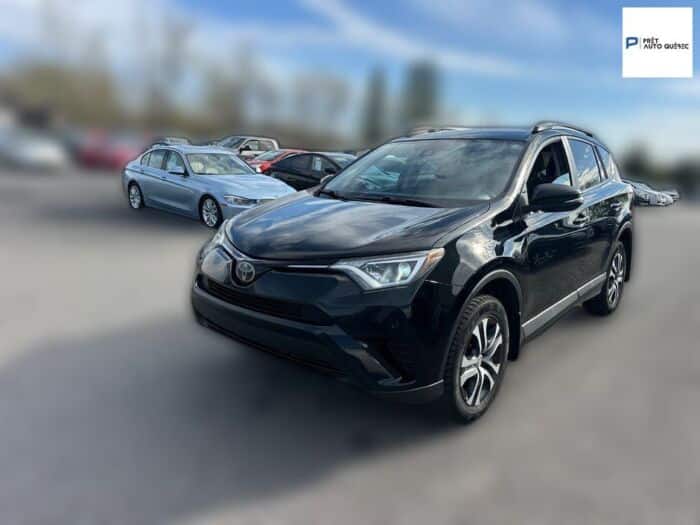 Toyota RAV4 LE – Image 3