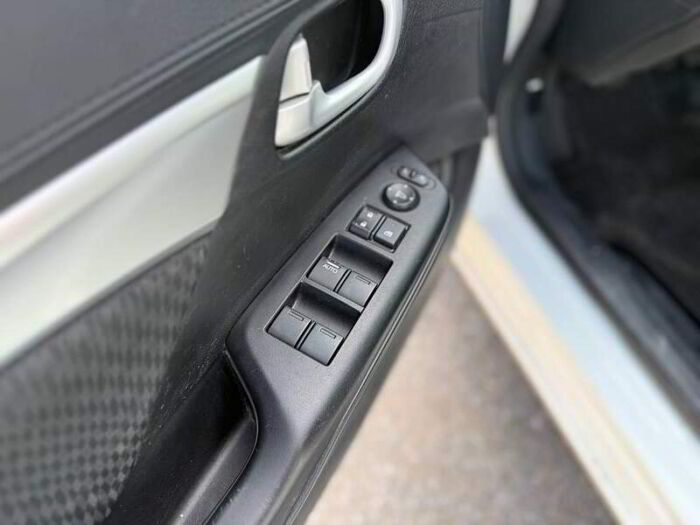 Honda Civic Berline 4 portes boîte manuelle EX – Image 11