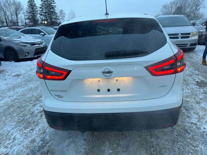 Nissan Qashqai S - Image 4